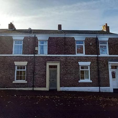 Peaceful Home From Home - Spacious 3 Bedroom House Accommodating 7 - Ideal For Families And Workers Gateshead Luaran gambar