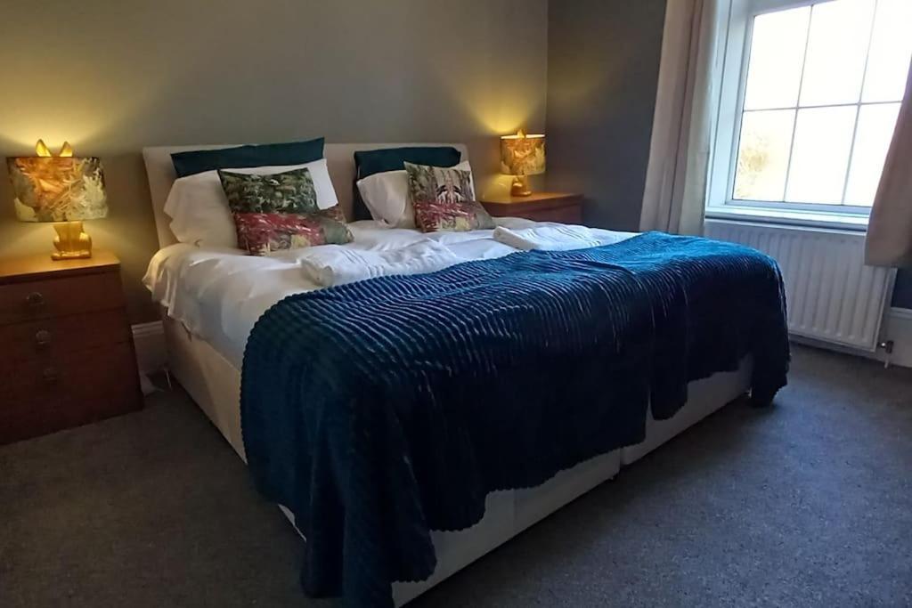 Peaceful Home From Home - Spacious 3 Bedroom House Accommodating 7 - Ideal For Families And Workers Gateshead Luaran gambar