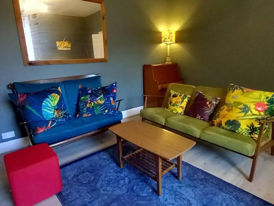 Peaceful Home From Home - Spacious 3 Bedroom House Accommodating 7 - Ideal For Families And Workers Gateshead Luaran gambar